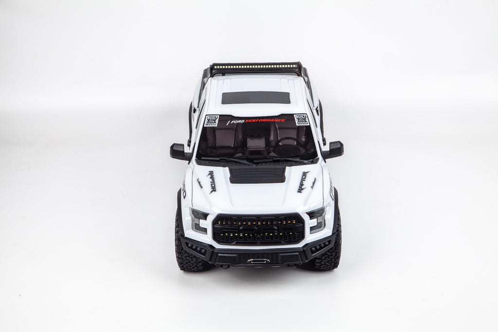Tractionhobby Ford Raptor F150 1:8 IFS
