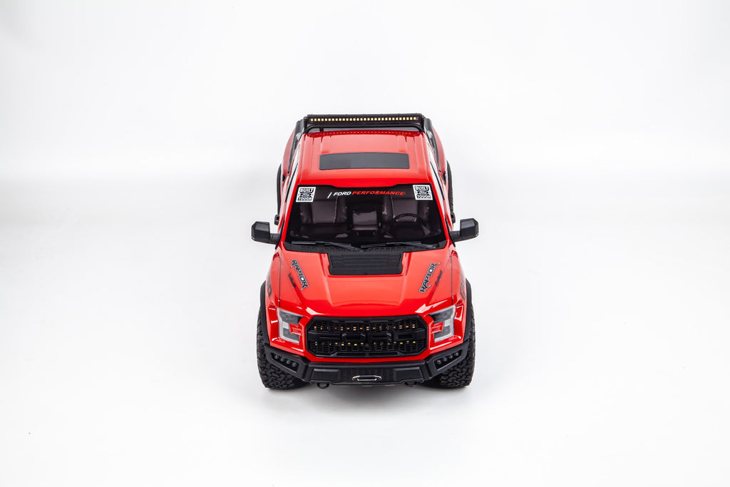 Tractionhobby Ford Raptor F150 1:8 IFS
