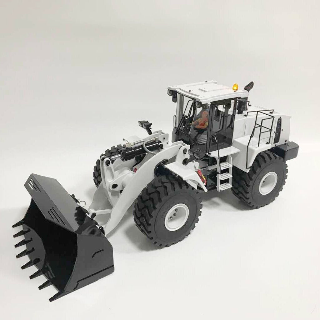 XD 1/14 WA470 Hydraulic Wheel Loader- RTR