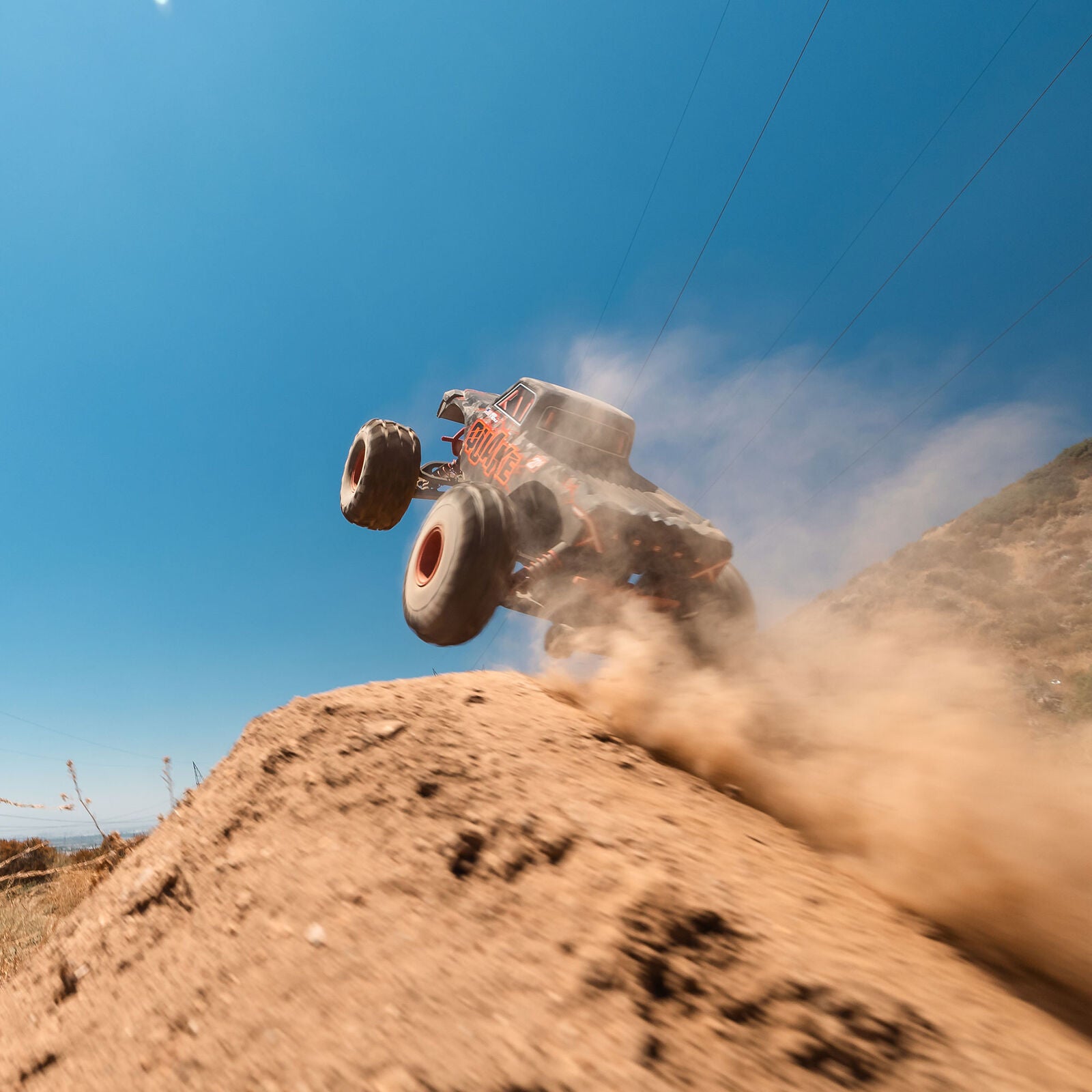 ARRMA 1/10 QUAKE