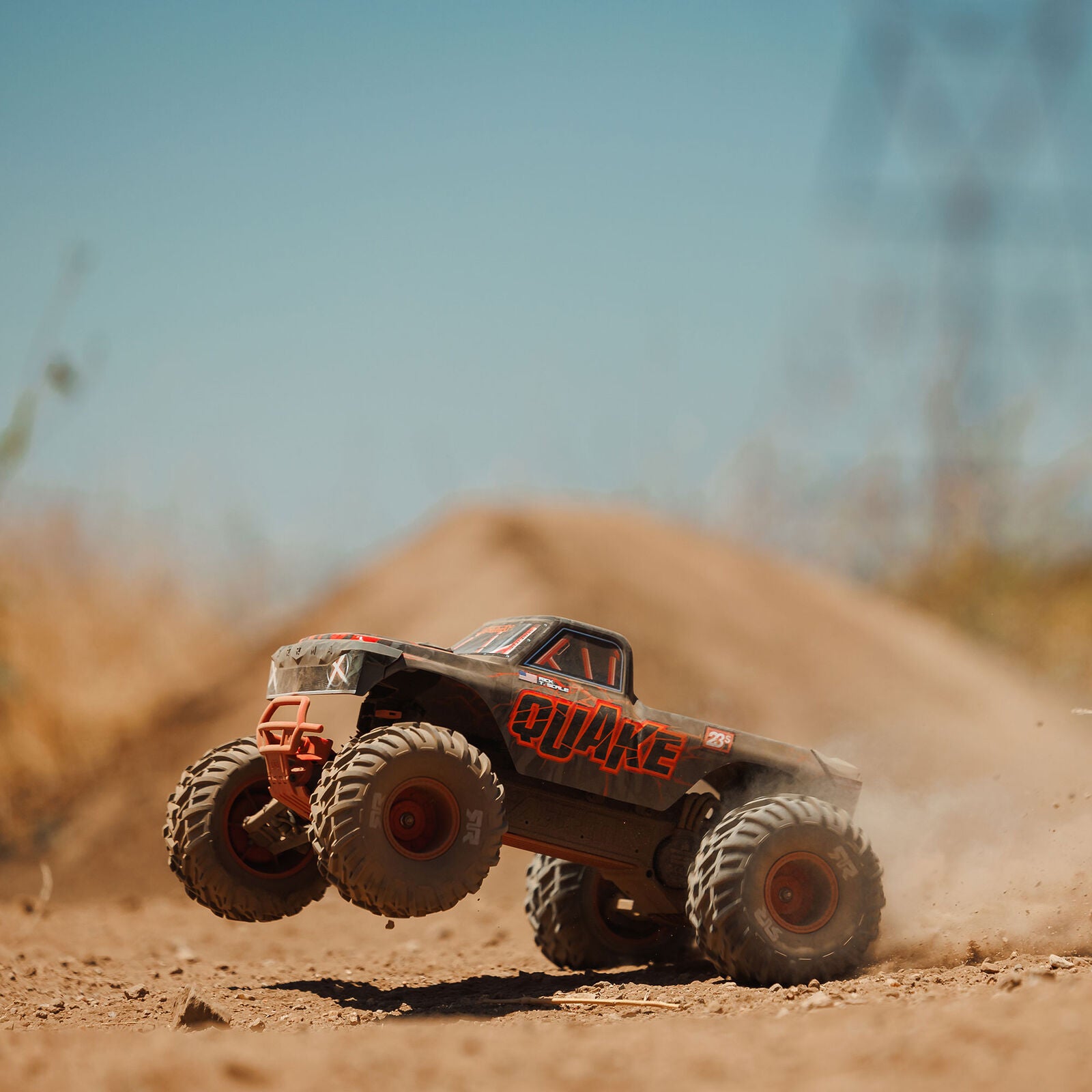 ARRMA 1/10 QUAKE
