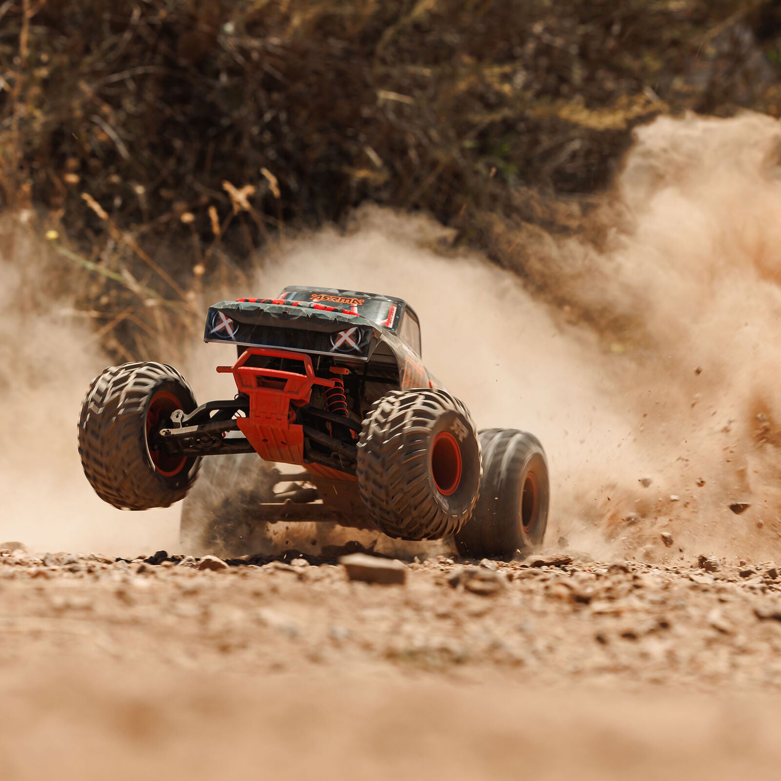 ARRMA 1/10 QUAKE