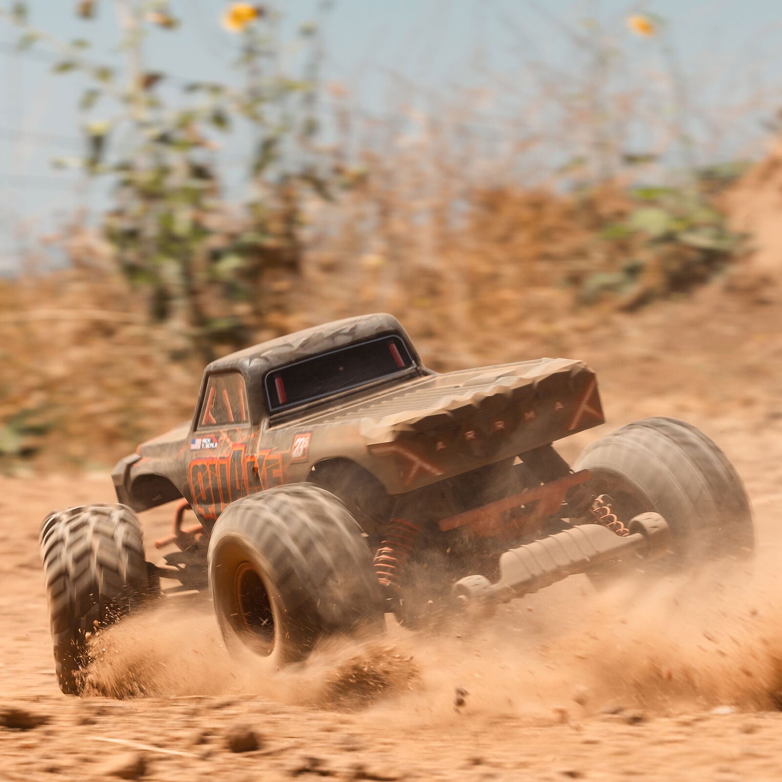ARRMA 1/10 QUAKE