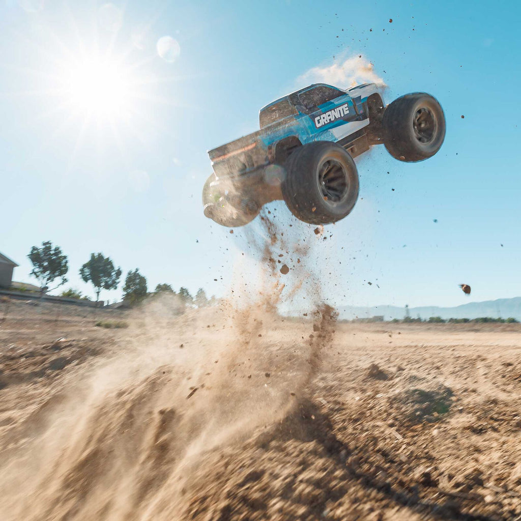 ARRMA 1/10 GRANITE 223S