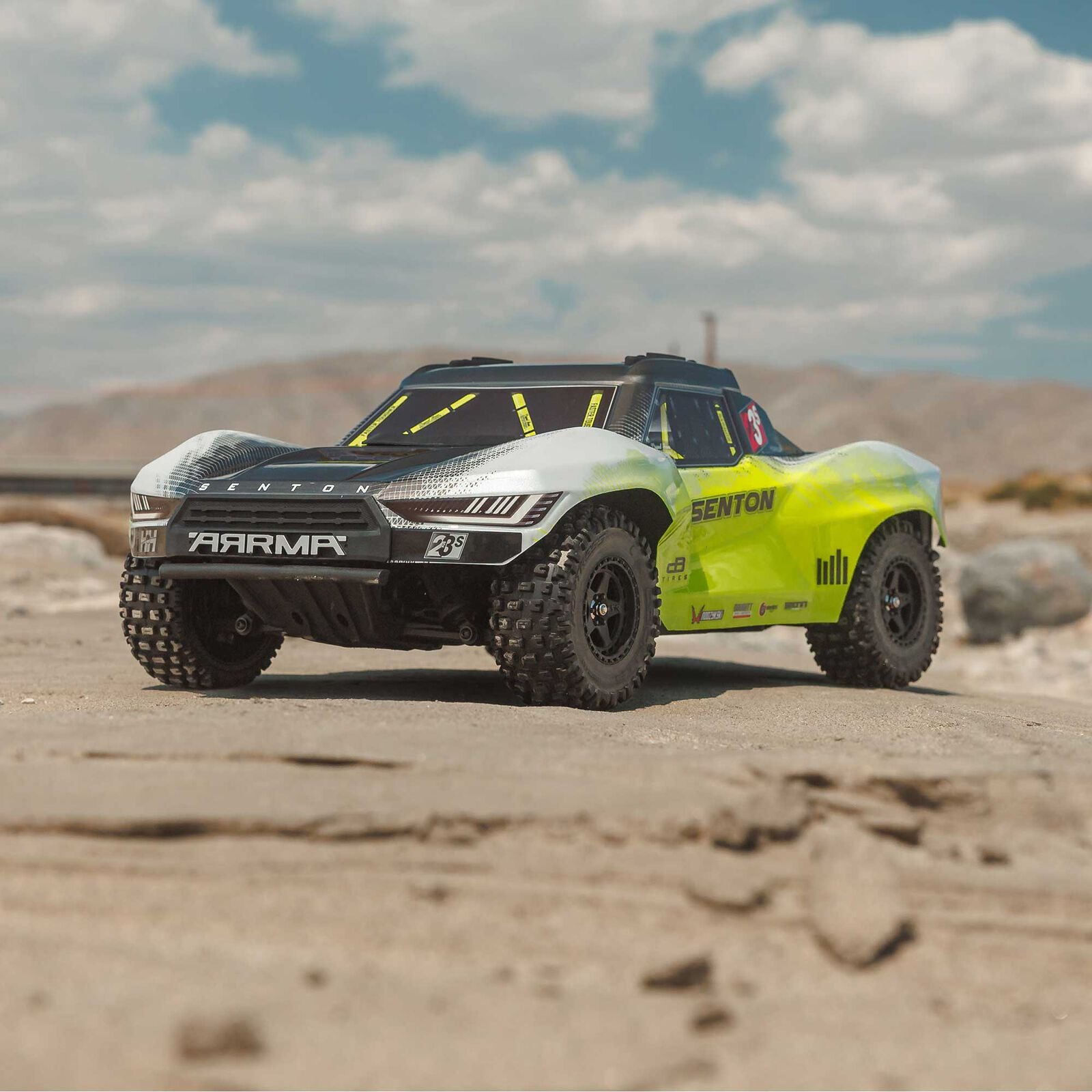 ARRMA 1/10 SENTON 223S