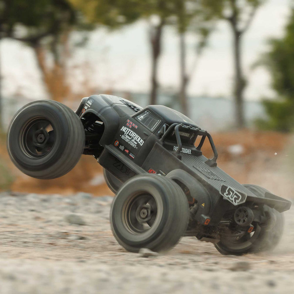 ARRMA 1/8 NOTORIOUS 6S
