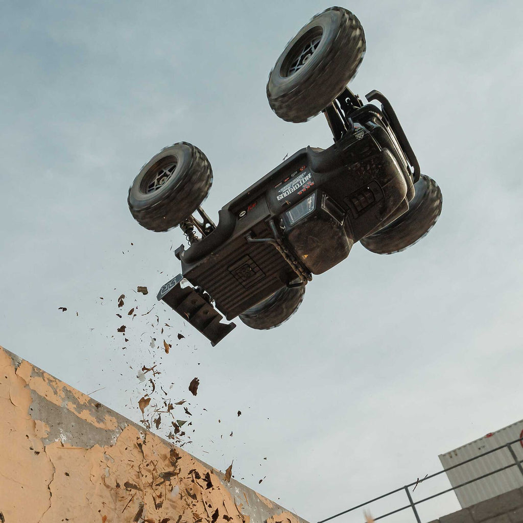 ARRMA 1/8 NOTORIOUS 6S