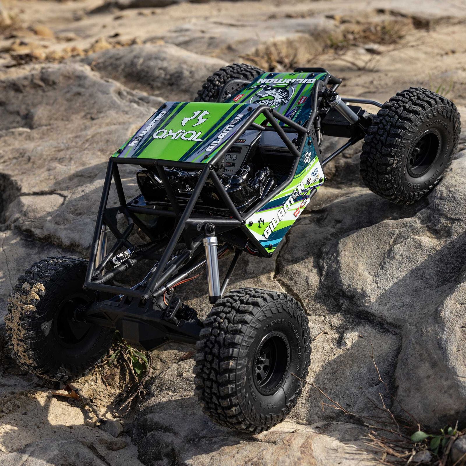 Axial 1/8 AXP8 Gilamon 2.2