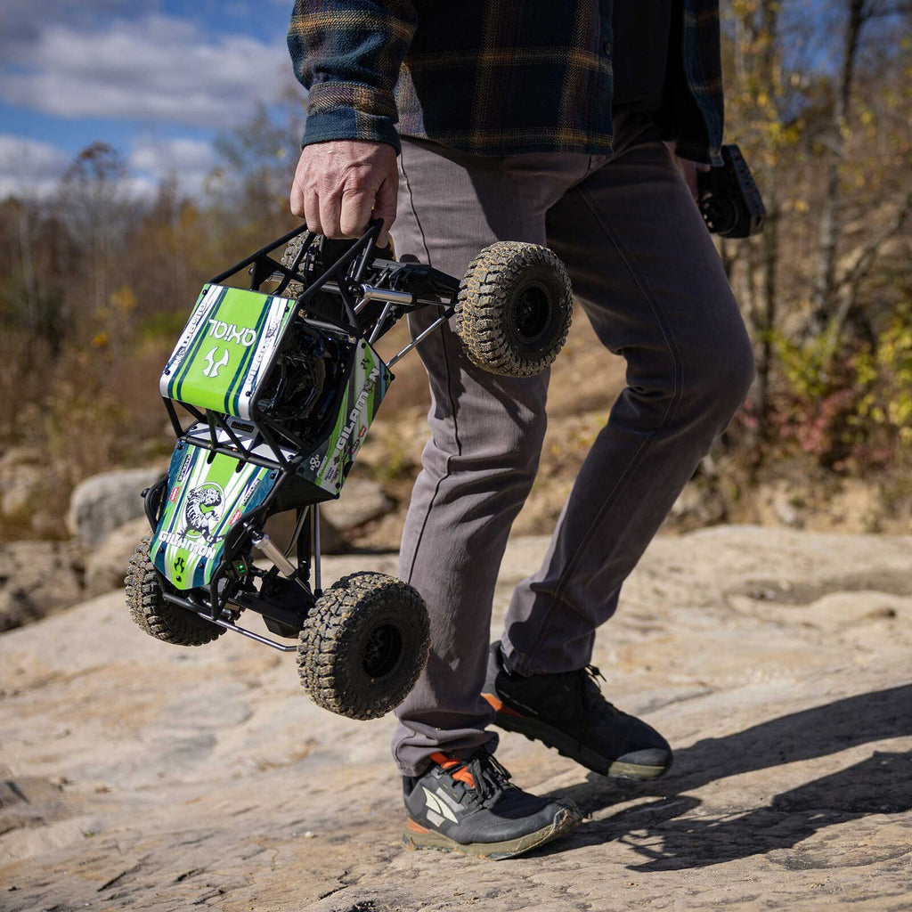 Axial 1/8 AXP8 Gilamon 2.2