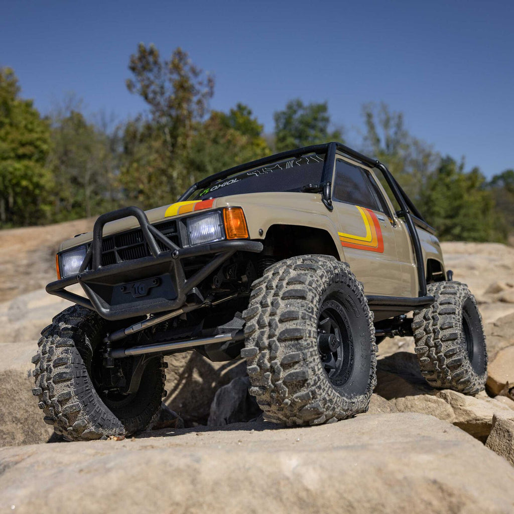 Axial 1/10 SCX10 III 1987 Toyota SR5