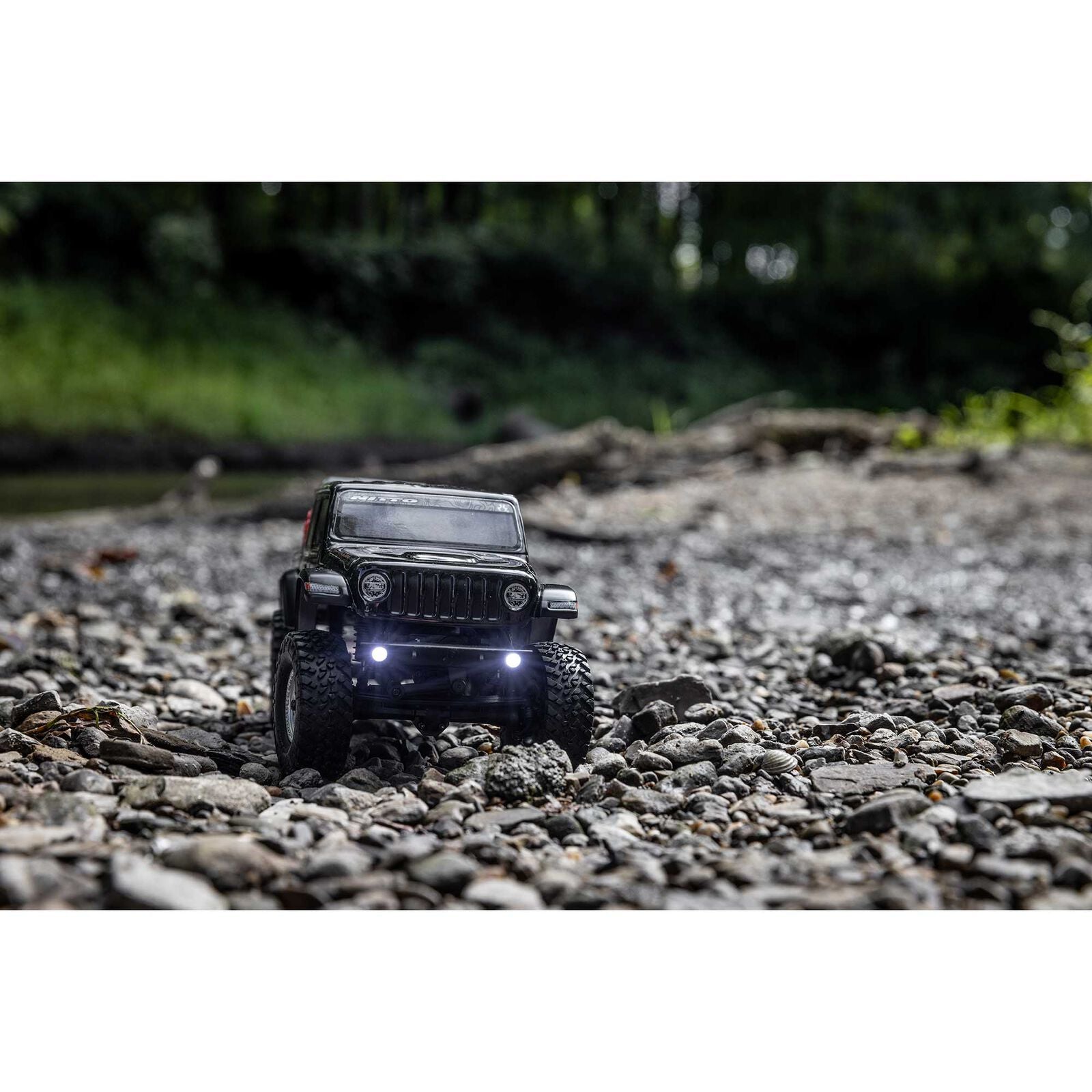 Axial 1/24 SCX24 Jeep JT Gladiator (Battery & Charger Included)