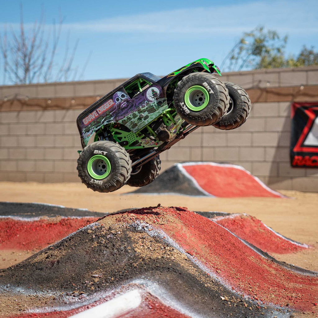 Losi 1/8 LMT - Grave Digger