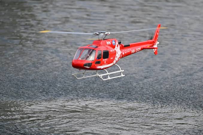 FLYWING AS350 470L 4-Blade ACE GPS/ATT RC Scale Helicopter (RTF)